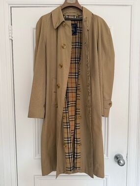 Authentic Burberry Men Long Trench‎ Coat with Wool Lining, 48 Regular